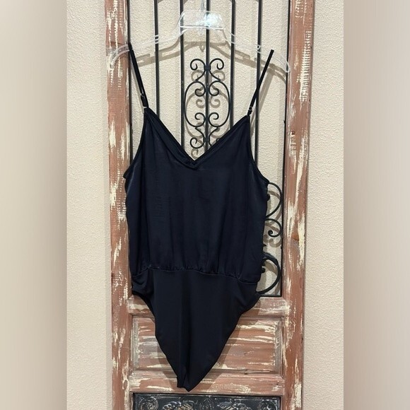 Forever 21 body suit - Picture 2 of 5